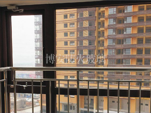 1568963015531141.jpg 防火玻璃窗